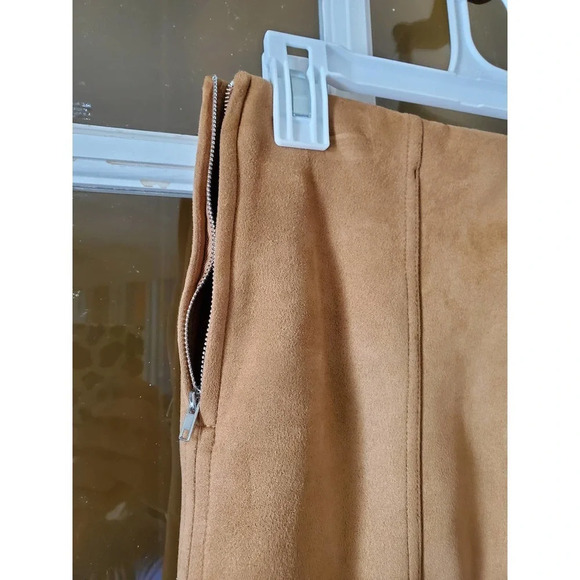 SHINESTAR | Womens Suede Mini Skirt Size Medium - Picture 3 of 5